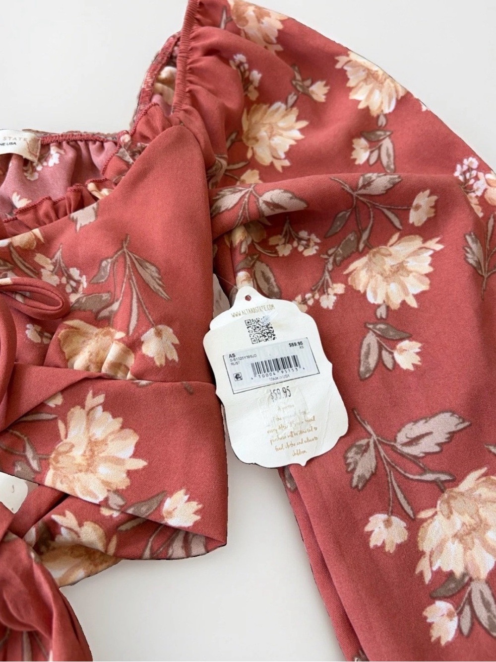 NWT Altar'd State Women's XS Pink Floral Puff Sleeve Tie Cropped Blouse - Picture 3 of 7
